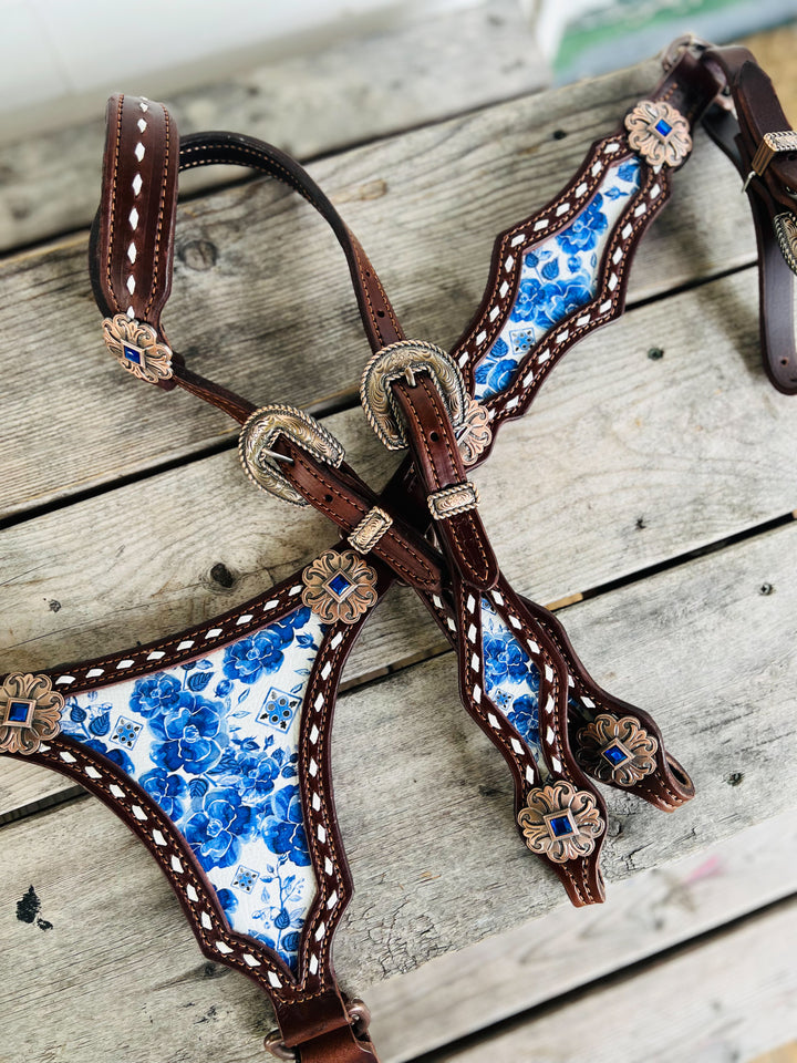 [In Stock] Livie -  Large Centerplate Tack Set