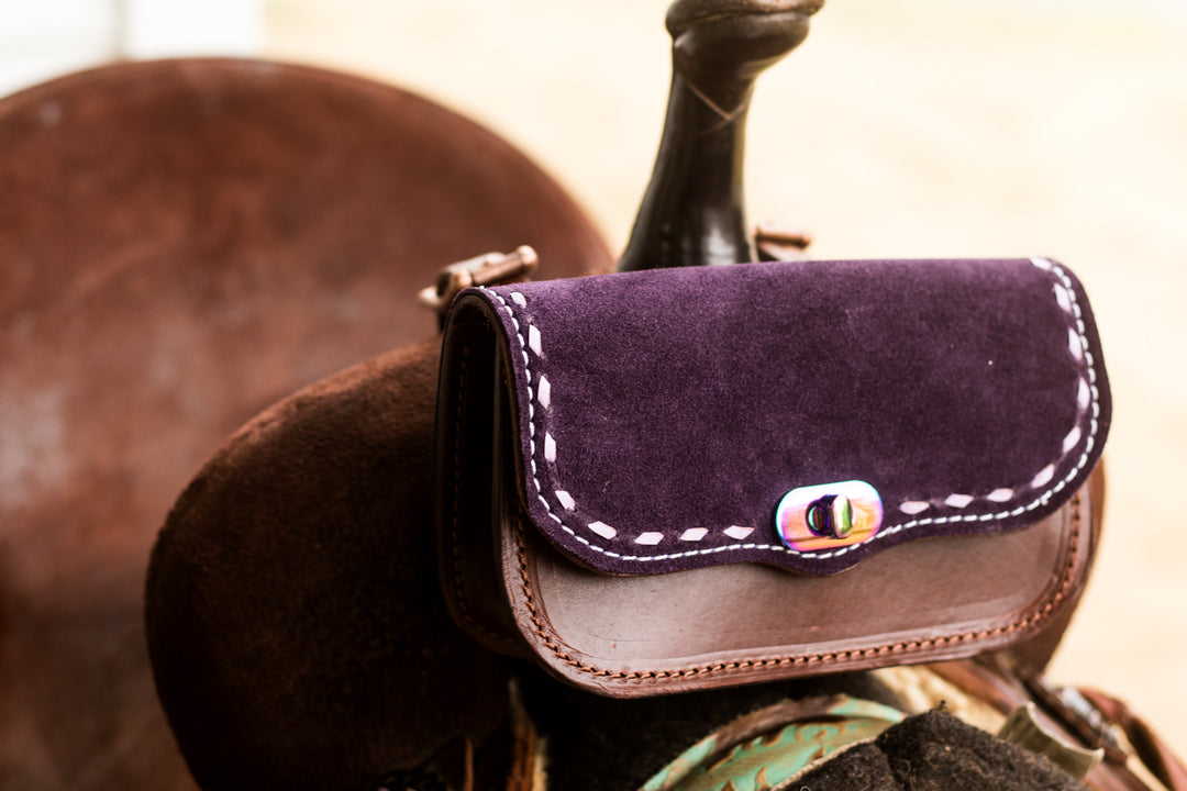 Pommel saddle/belt bag - Deep Purple Suede on hickory