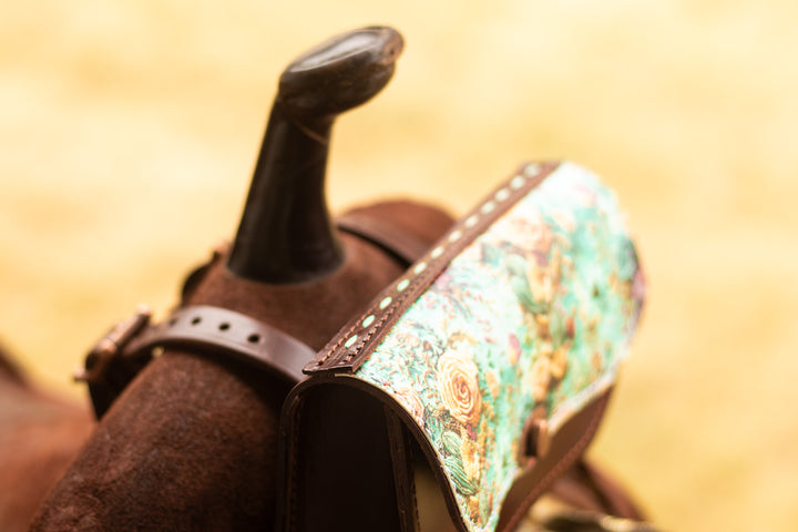 Pommel saddle/belt bag -  Tilly on hickory