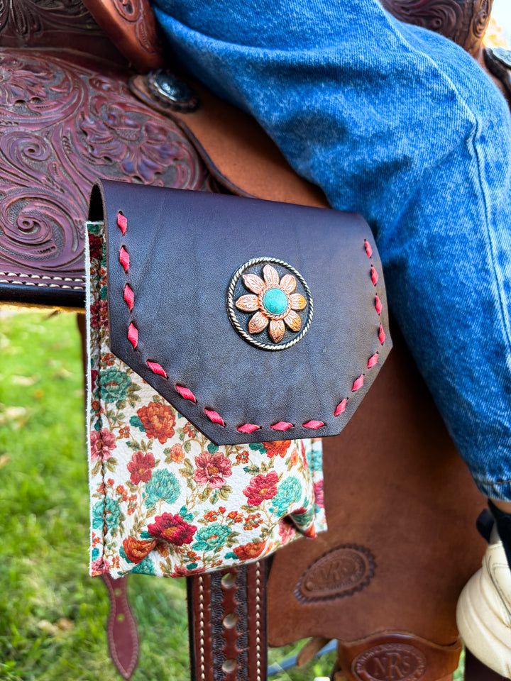 [In Stock] Lady Emberly  -  Back Cinch Saddle Bag