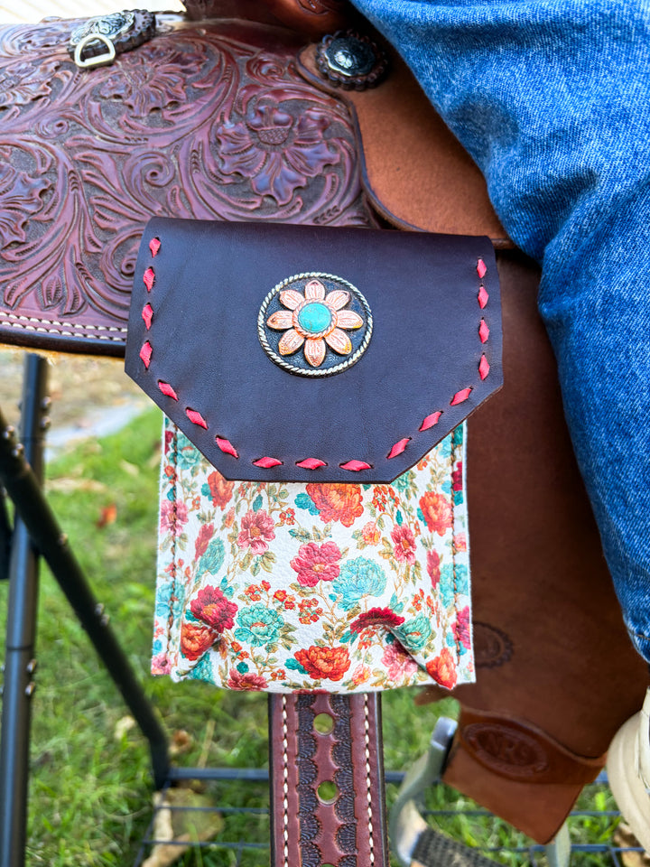 [In Stock] Lady Emberly  -  Back Cinch Saddle Bag
