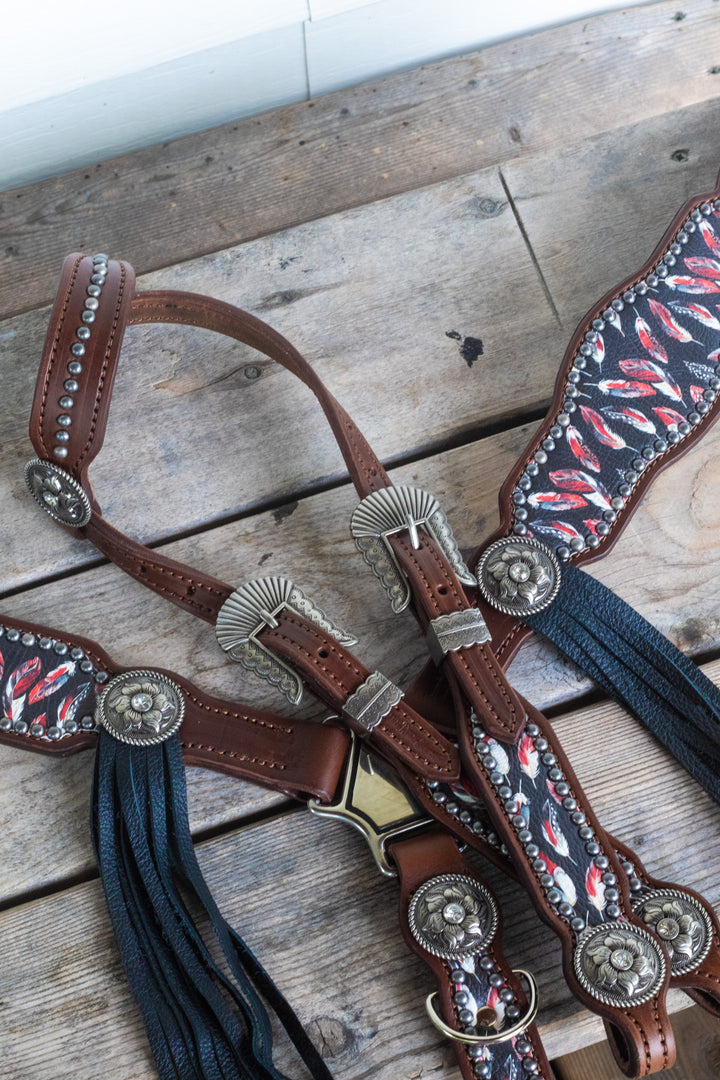 [In Stock] Black and Red Feather-  Tack Set- hickory w/ removable tassels
