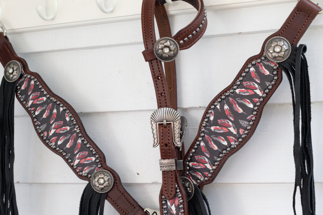 [In Stock] Black and Red Feather-  Tack Set- hickory w/ removable tassels
