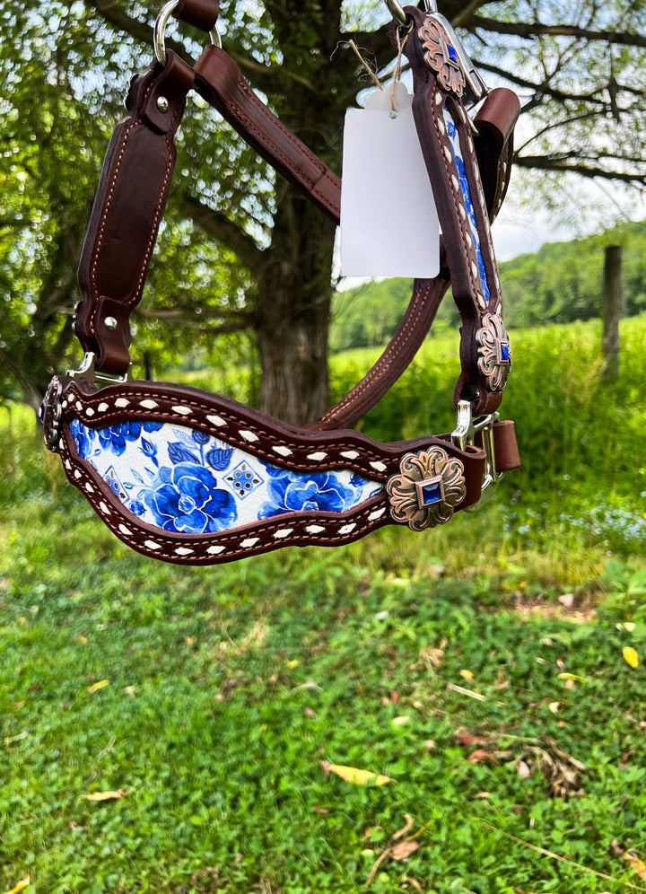 [ Stock] Full Leather Halter - Livie on hickory