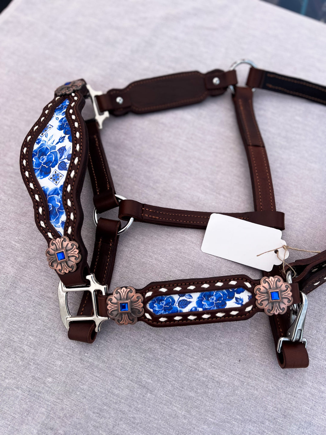 [ Stock] Full Leather Halter - Livie on hickory