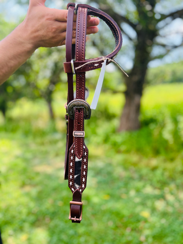 [ In Stock ] Black and white cowhide - one ear - Quick Change Headstall