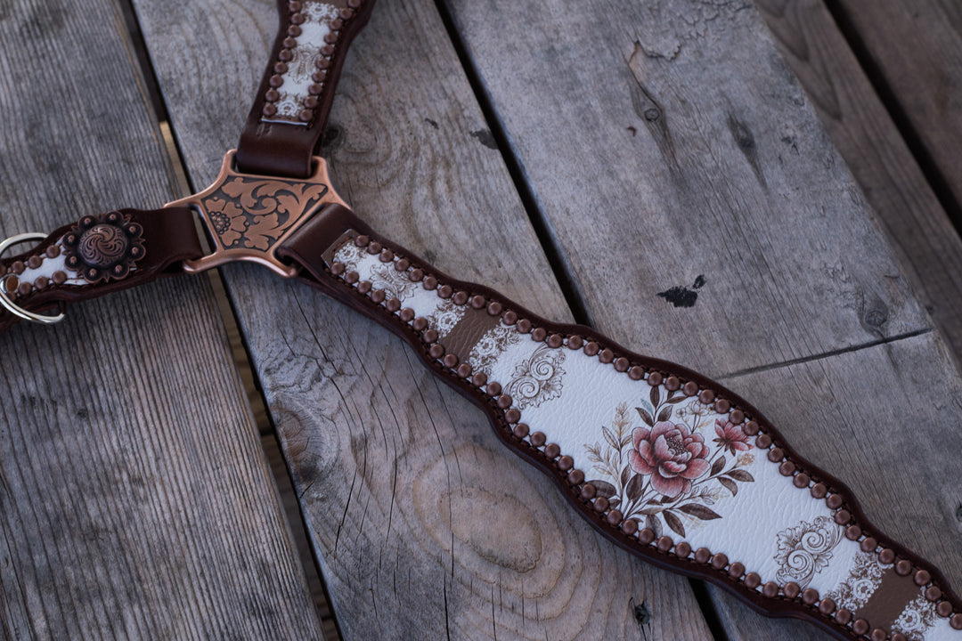[ Made To Order] The Blush Drawing Room-  Regular Style Tack Set