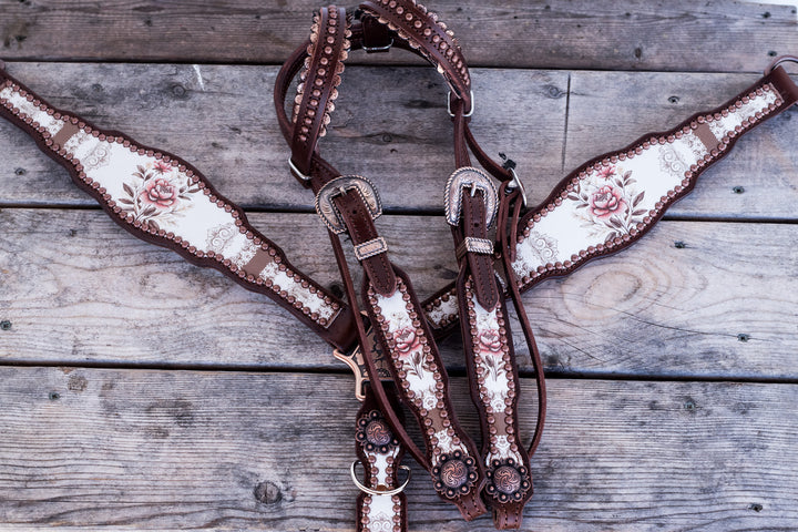 [ Made To Order] The Blush Drawing Room-  Regular Style Tack Set