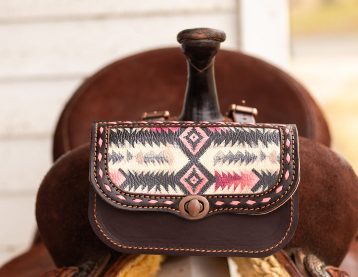 Pommel saddle/belt bag - light pink aztec