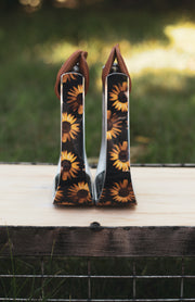 Ava Sunflower Stirrups